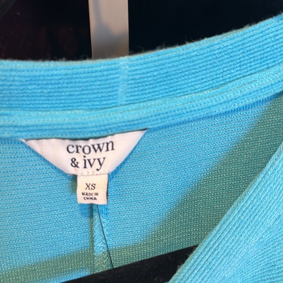 Crown & Ivy turquoise short puff sleeve hi low top size XS NWT - Picture 2 of 3